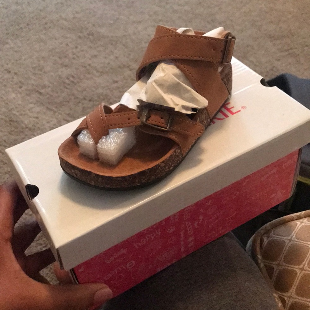 Little Girls brown sandals